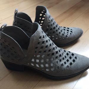 Mossimo booties